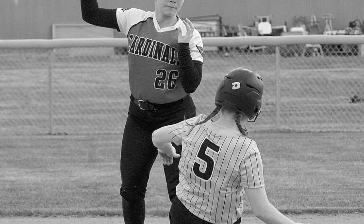 Raeleigh Ratzlaff catches the ball in time for an out against the Grizzlies. Photo by Larry Stokke.