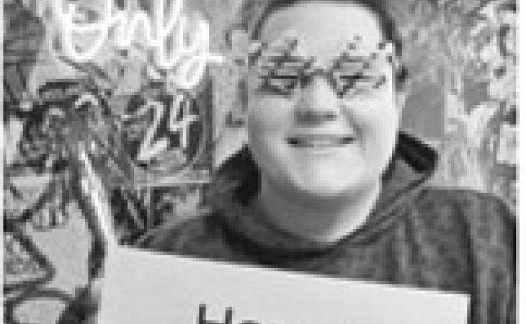 Kayce Schlittenhard, Ads Manager 9