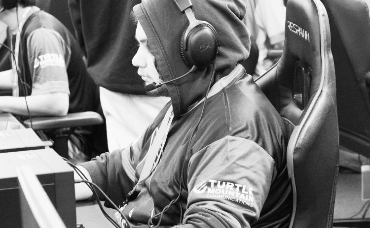 United & Turtle Mountain Communications sponsors Esports program in schools