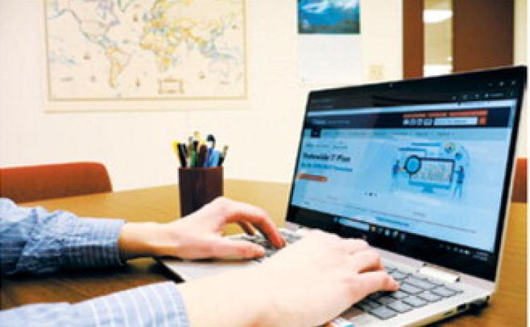 Government agencies have upcoming deadlines to bring websites and mobile apps into compliance with new federal accessibility standards. (Photo by Michael Achterling/North Dakota Monitor)