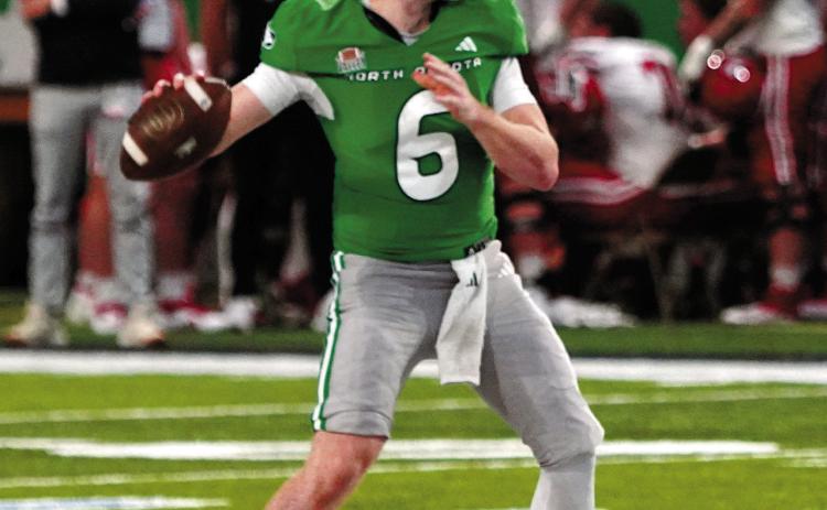 ROMFO TWINS PLAY FOR UND ON SENIOR DAY NOV. 16