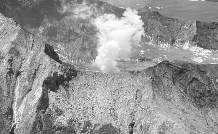 Approaching White Island.