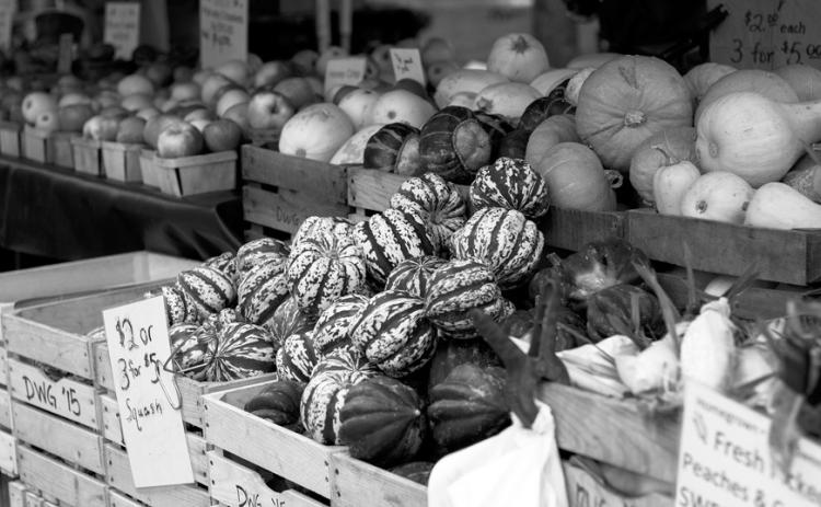 Local foods tend to be more nutritious and flavorful because the food did not travel far to reach you.