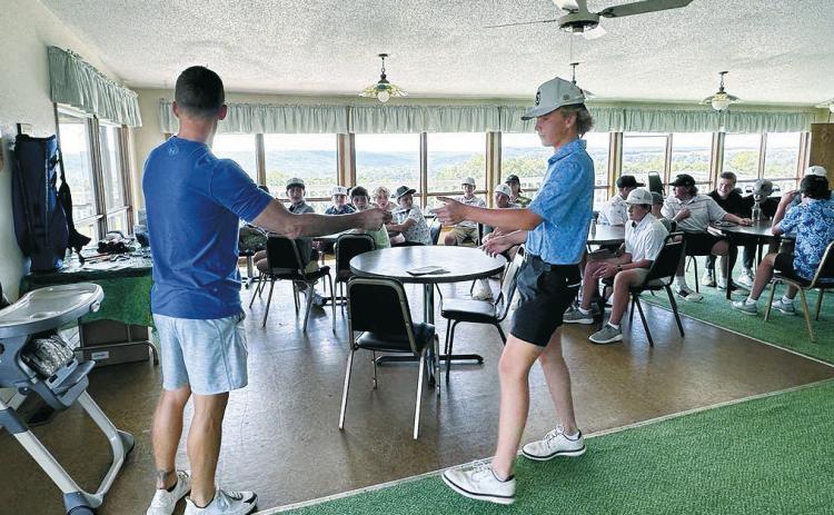 Connor Bjornhoft (right) won 1st place in the 16U stroke play. Photo courtesy of Hailey Moore.