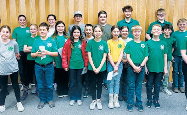 Front row (L-R) Kiera Seng, Oscar Hunter, Chloe Hunter, Amelia Ratliff, Isla Emerson, Levi Norrell, Wyatt Ramirez, Pyper Shane; middle row – Stella Norrell, Nora Ramsay, Nathan Stegman, Adlee Hay, Collin Longtin, Spencer Berg; back row – Mia Seng, Audrey Emerson, Naomi Stegman, Chris Longtin, Ben Carpenter, Preston Emerson, and Chaz Halverson.